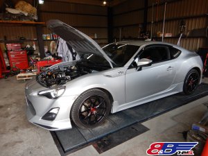 オートマでドライブも快適♪86(ZN6)の納車前整備を行いました。