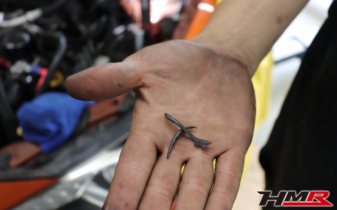 86(ZN6) エンジンオイル漏れ修理