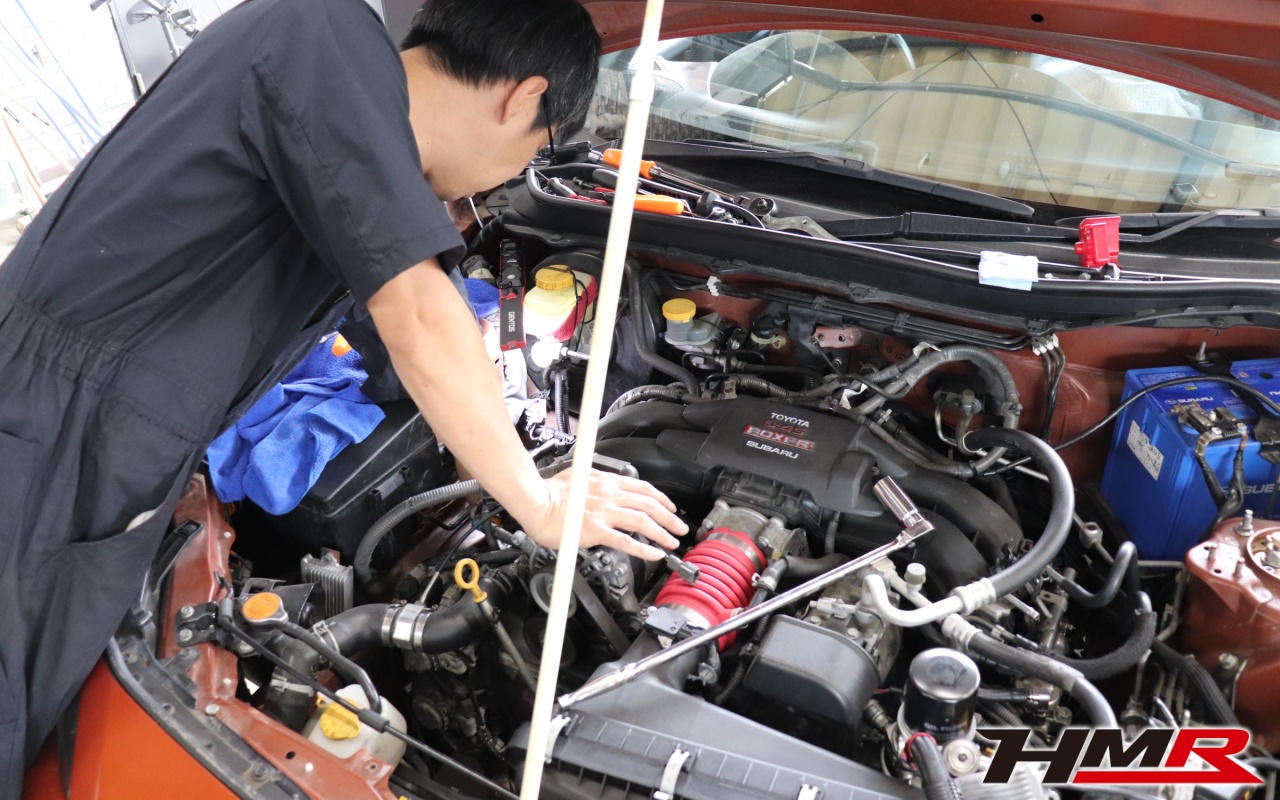 86(ZN6) エンジンオイル漏れ修理