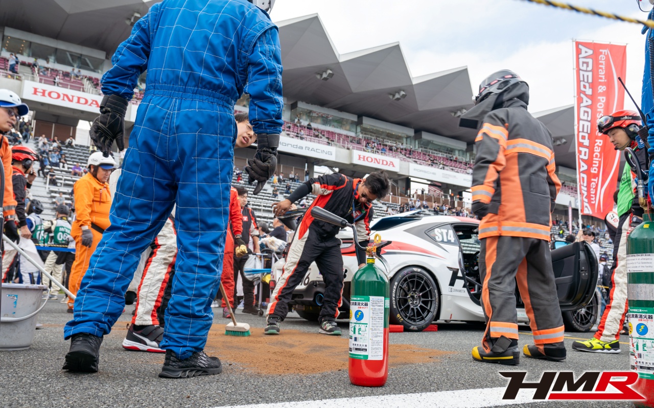 スーパー耐久 GR86 HMR