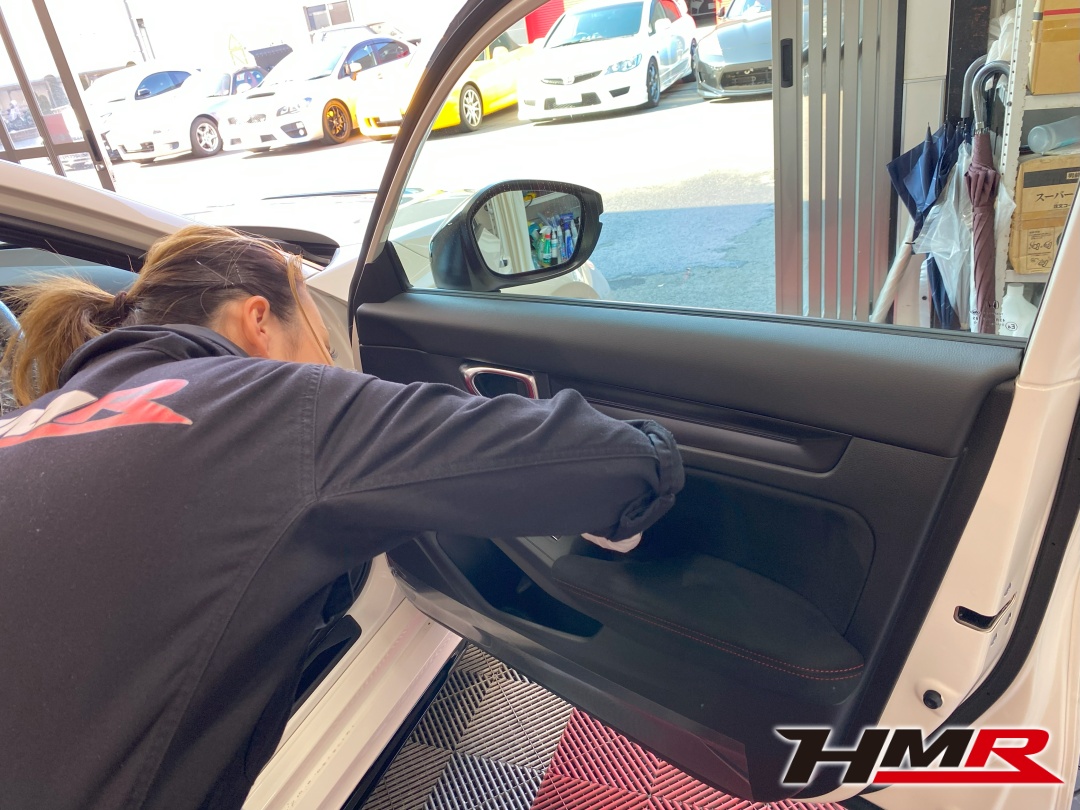 シビックタイプR(FL5)ドアトリムコーティング