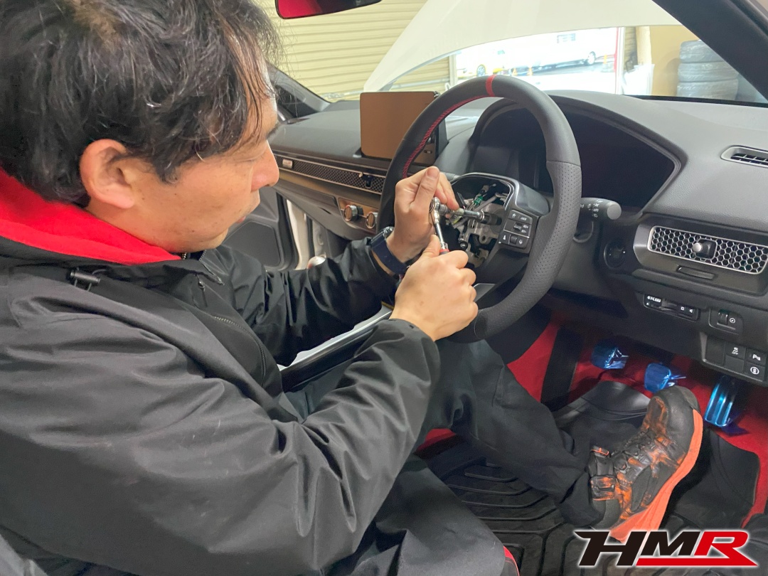 シビックタイプR(FL5)SEEKERステアリング交換