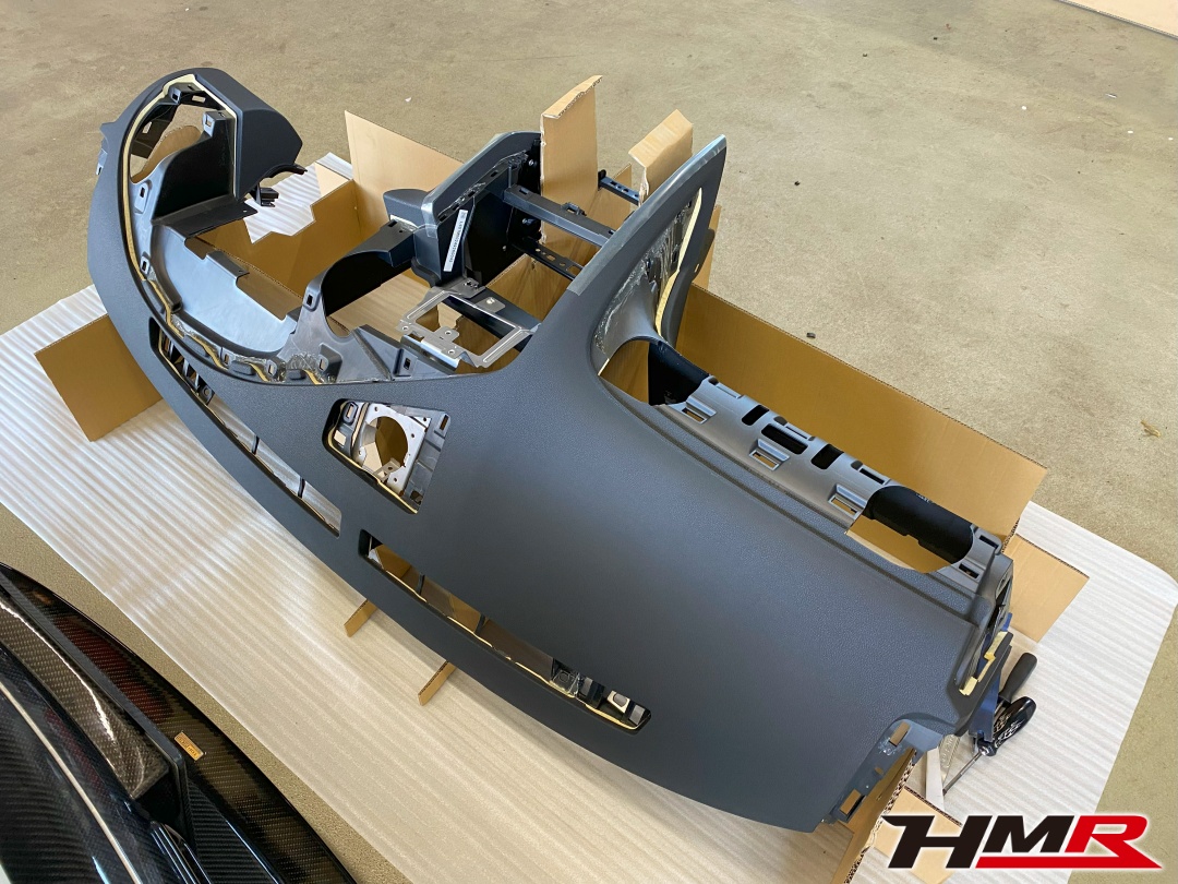 R35GT-R ダッシュボード交換