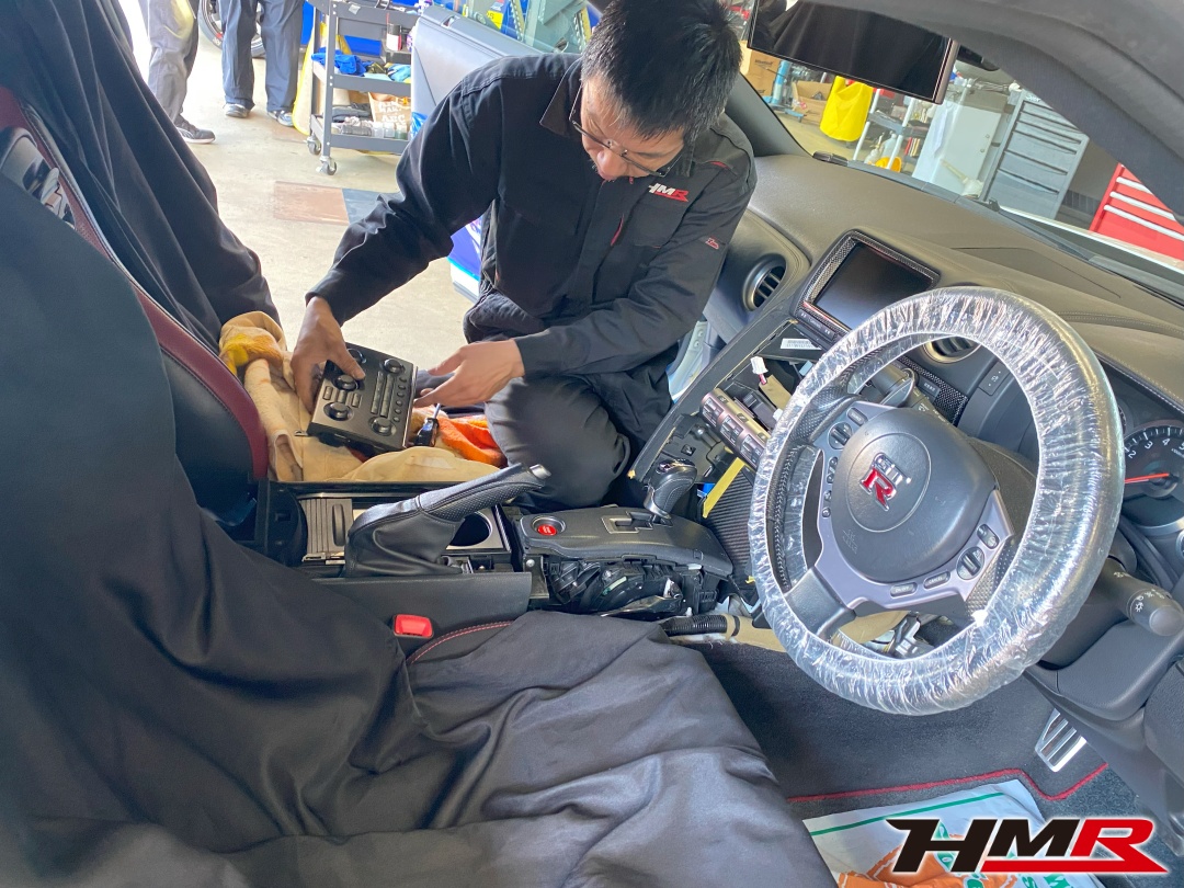 R35GT-R ダッシュボード交換