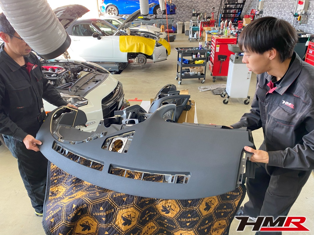 R35GT-R ダッシュボード交換