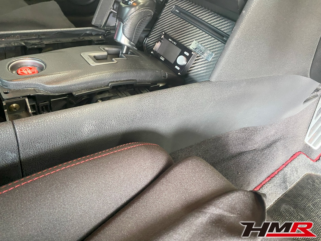 R35GT-R シフトサイドパネル